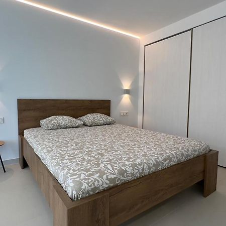 2Bedroom Beach Front Unit Wave Collection Fuengirola Exterior photo